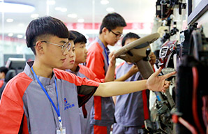 新能源汽车技师_北方汽修